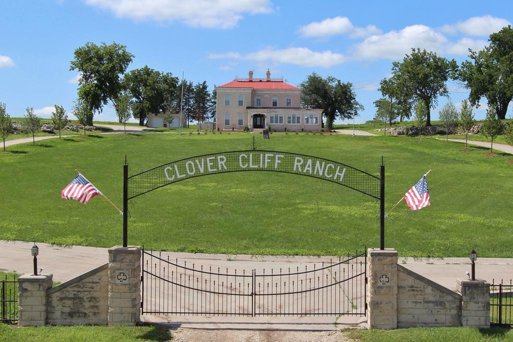 Clover Cliff Ranch Bed And Breakfast Elmdale Buitenkant foto